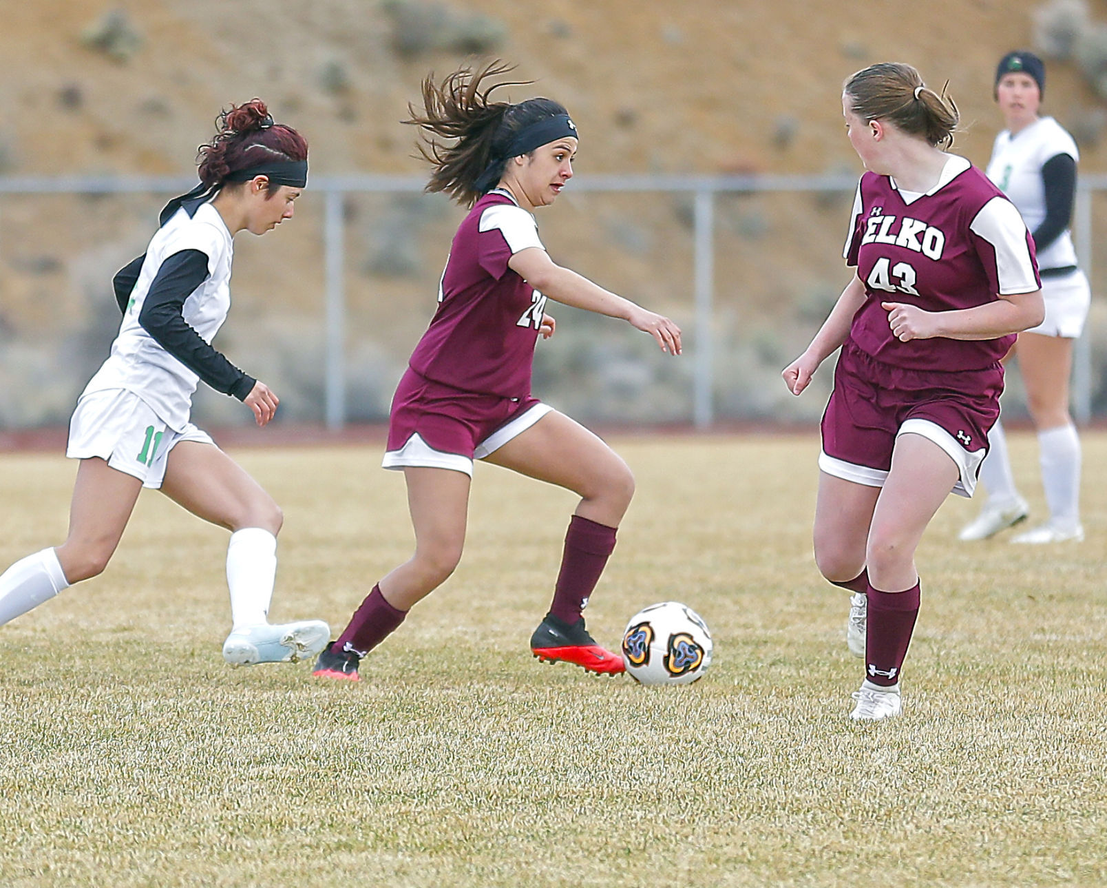 Fallon at Elko Girls Soccer 02.jpg
